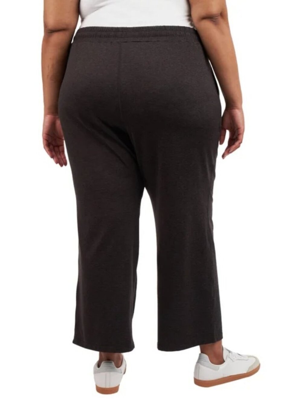 Kirkland Signature Women's Lightweight Crop Pant - Picture 8 of 8